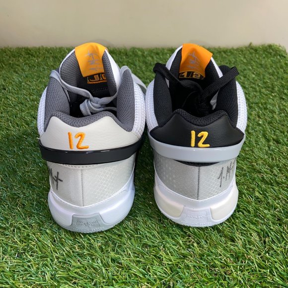 Nike JA 1 \